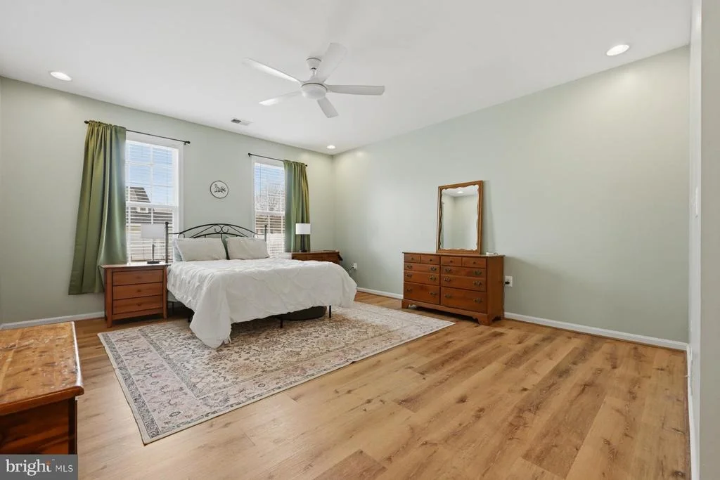 Photo of 107 REGULATOR DRIVE N