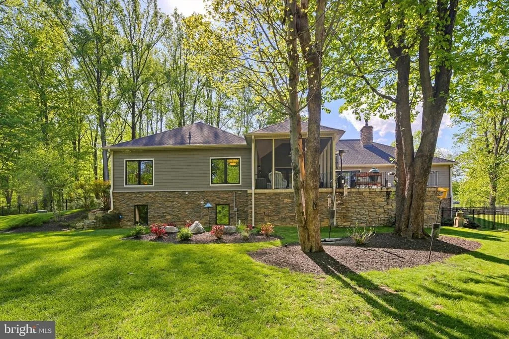 Photo of 8103 MOJAVE COURT