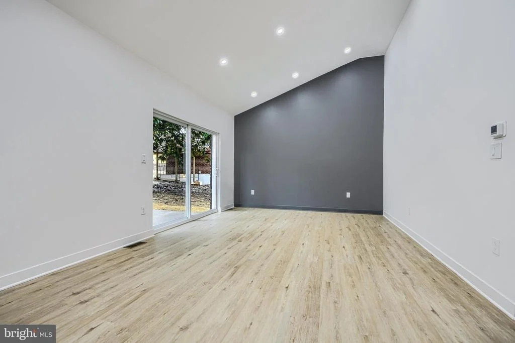 Photo of 2802 STEELE ROAD