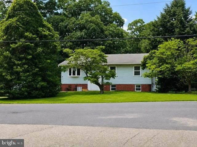 Photo of 7954 QUARTERFIELD ROAD