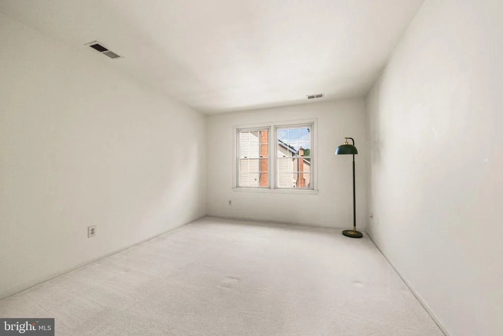 Photo of 6011 BURNSIDE LANDING DRIVE