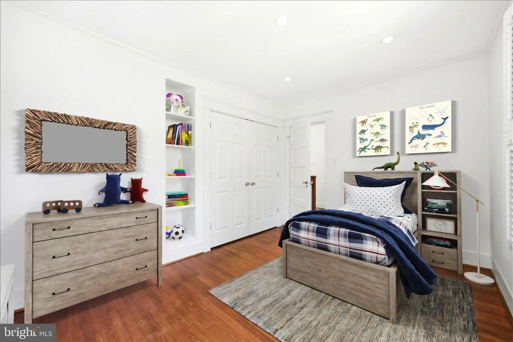 Photo of 7109 MEADOW LANE