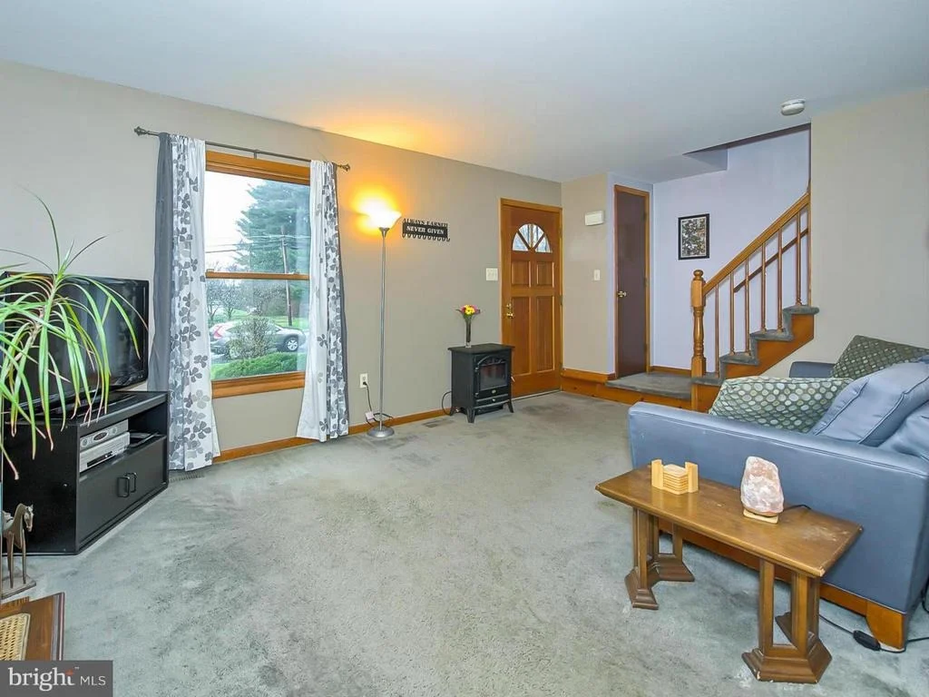 Photo of 4215 JEFFERSON PIKE