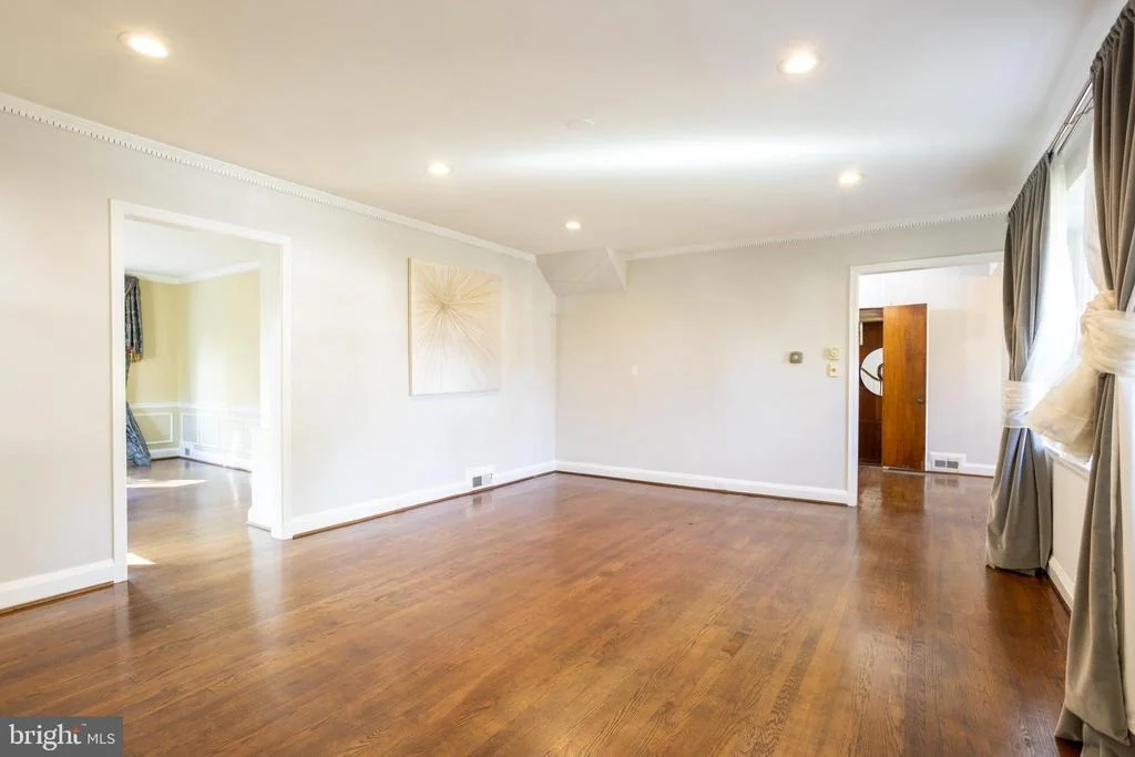 Photo of 3306 LABYRINTH ROAD