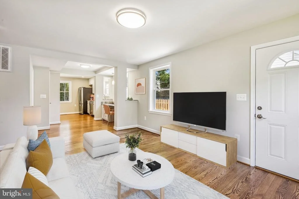 Photo of 3033 WAYNE ROAD