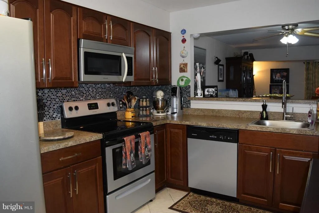 Photo of Unit 13 at 17429 PIPERS WAY