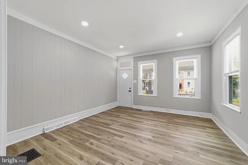 Photo of 146 7TH