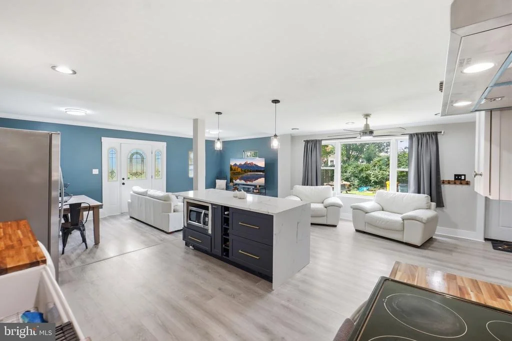 Photo of 5943 SNEED DRIVE