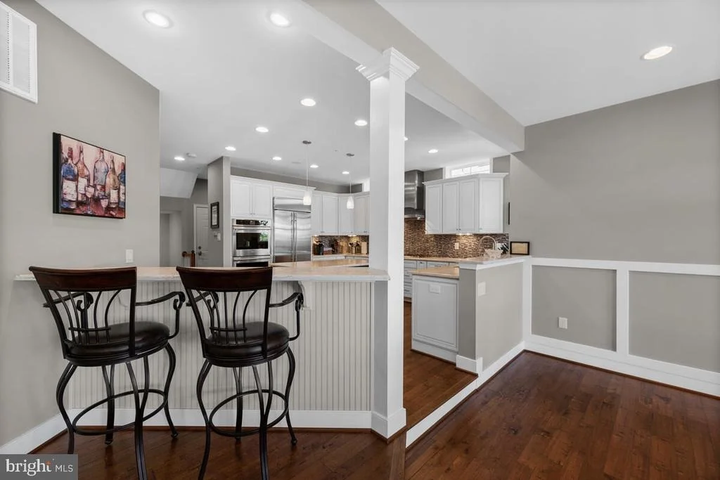 Photo of 1162 OAK VIEW DRIVE