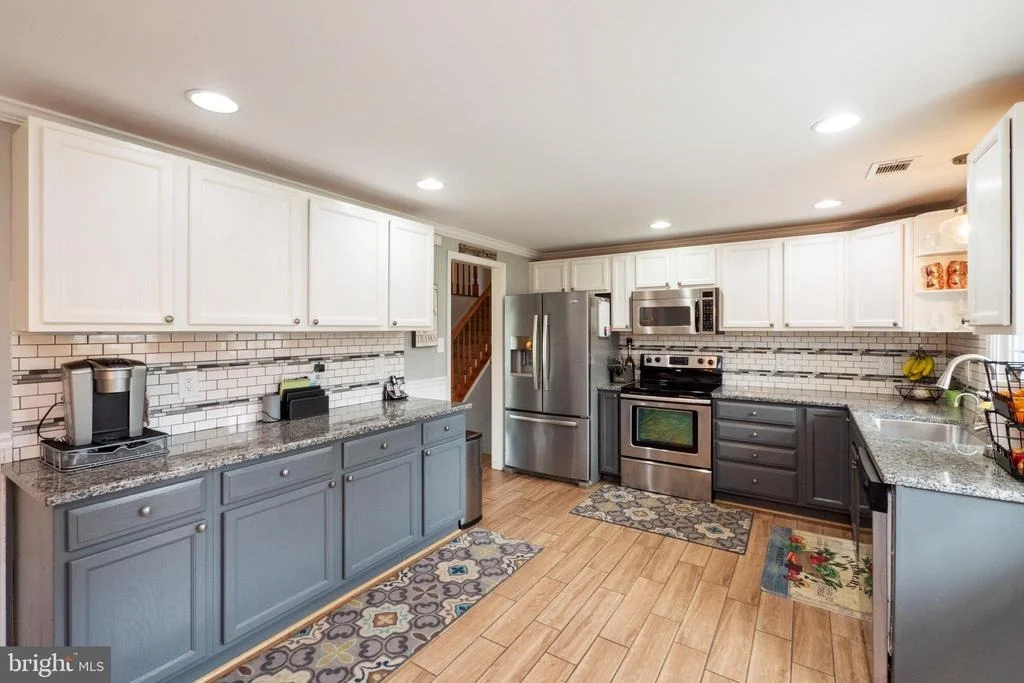 Photo of 3204 DEVONSHIRE ROAD