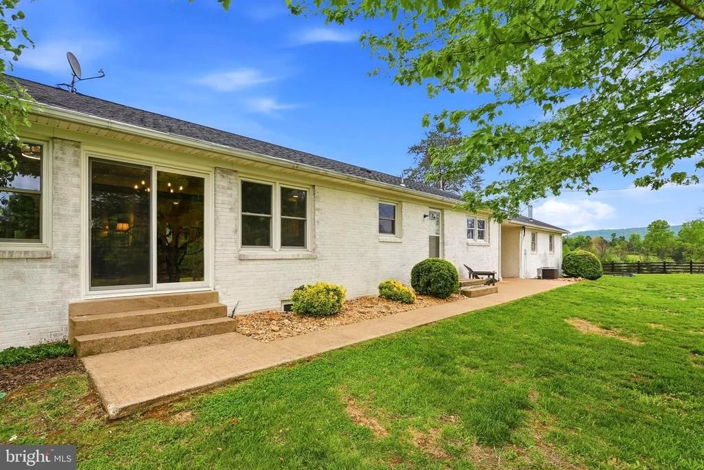 Photo of 481 JAMES CITY ROAD