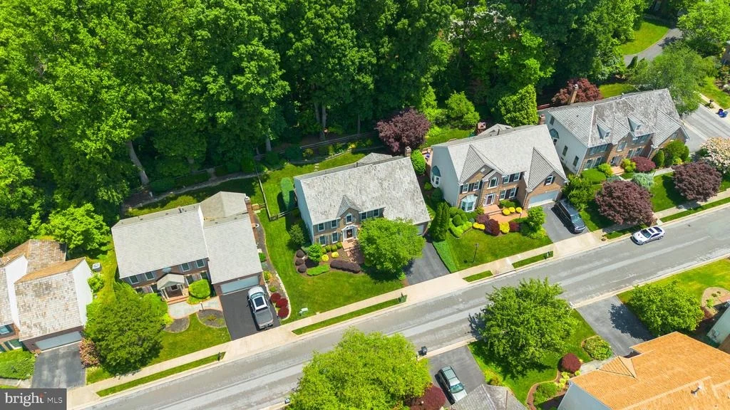 Photo of 17705 GLOBE THEATRE DRIVE
