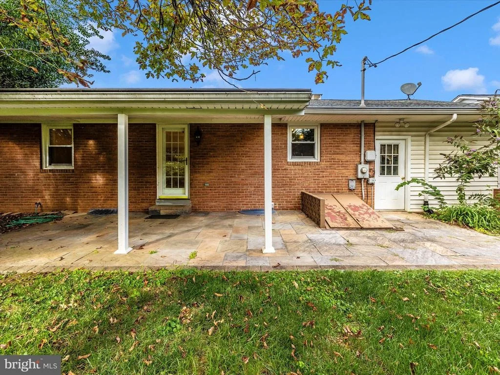 Photo of 7 FAIRVIEW AVENUE