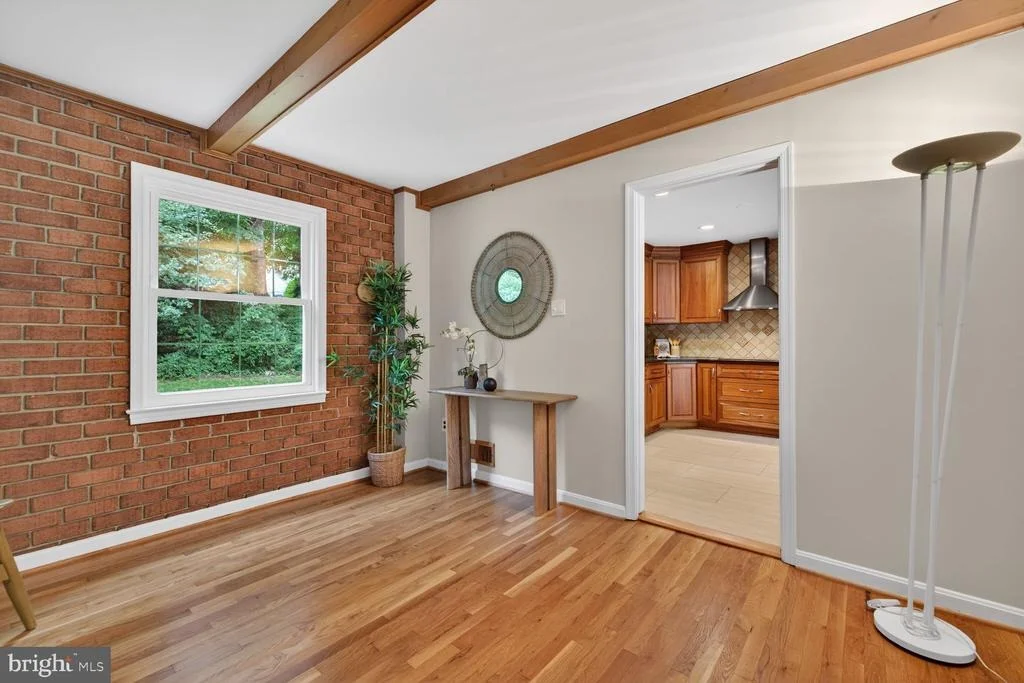 Photo of 1395 STRATTON DRIVE