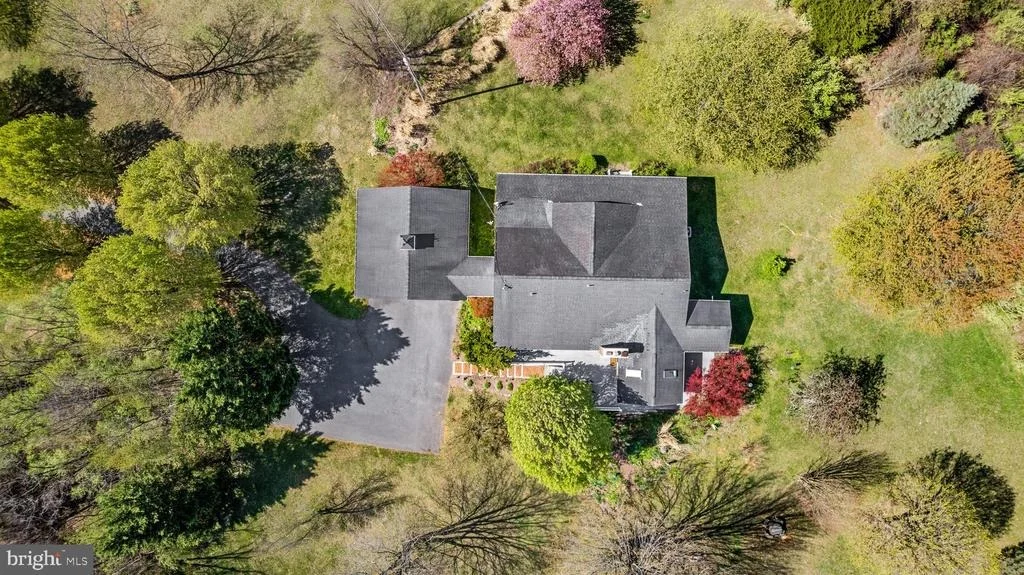 Photo of 1049 LAUREL GROVE ROAD