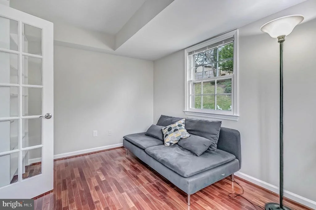 Photo of 2608 VILLAGE LANE