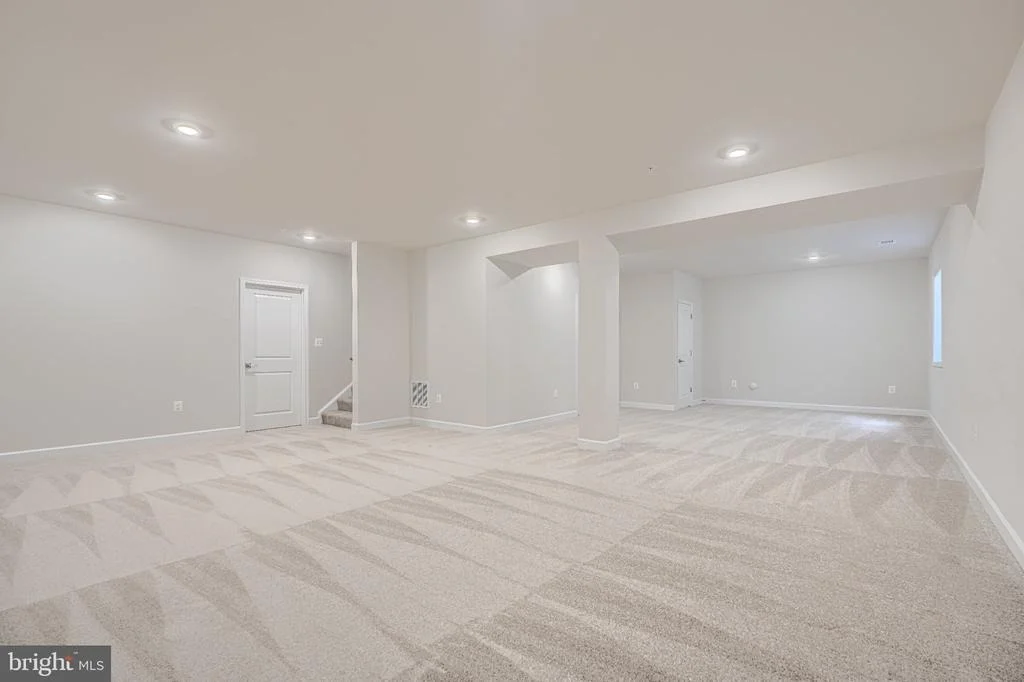 Photo of 6060 FLOREY ROAD