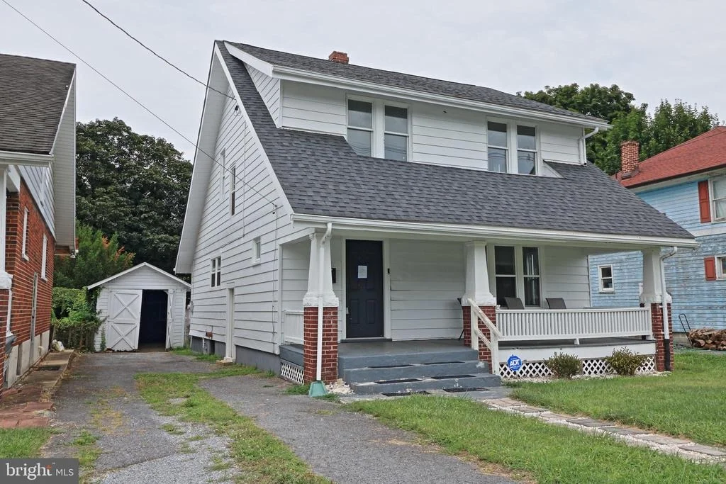 Photo of 11224 MARBERN ROAD