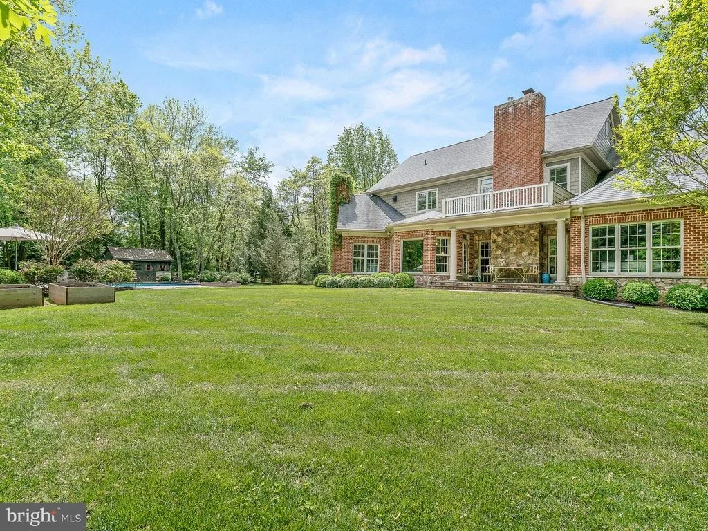 Photo of 21001 DELTA DRIVE