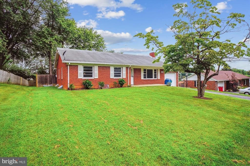 Photo of 11910 HAVEN HILL DRIVE