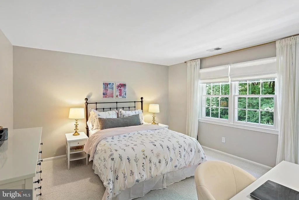 Photo of 8112 COACH STREET