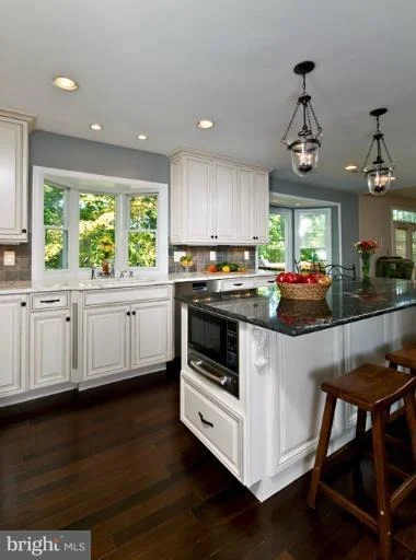Photo of 6840 COMPTON HEIGHTS CIRCLE