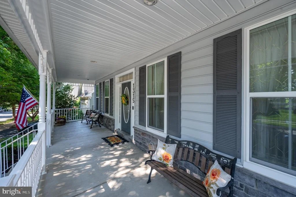 Photo of 1315 VOLUNTEER DRIVE