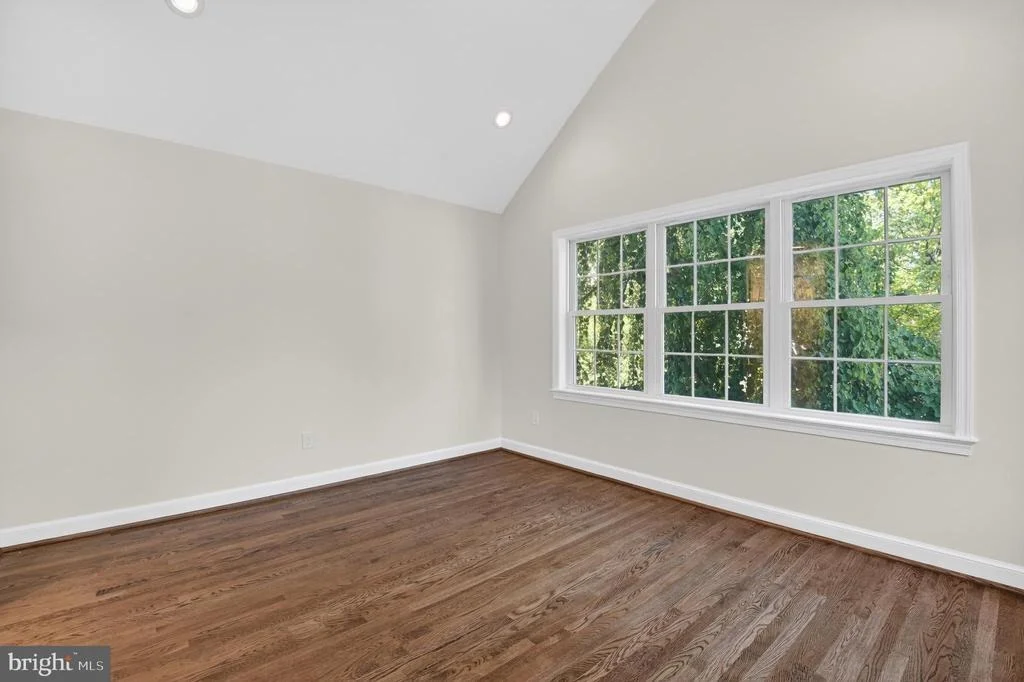 Photo of 10104 BIG ROCK ROAD