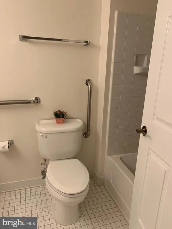 Photo of Unit 410 at 14809 PENNFIELD CIRCLE