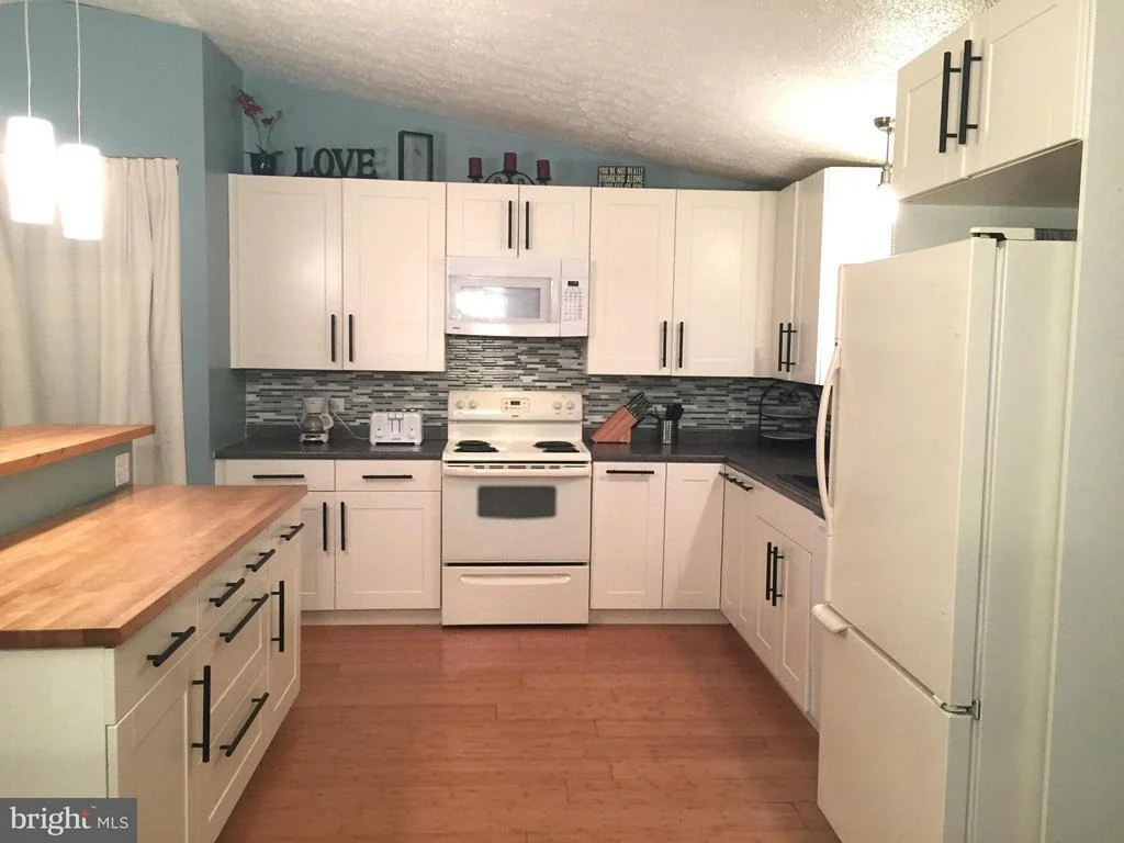 Photo of 1829 MILLSTREAM DRIVE