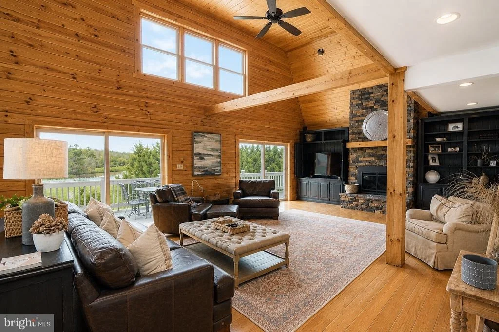 Photo of 282 LAKEFRONT LINKS DRIVE