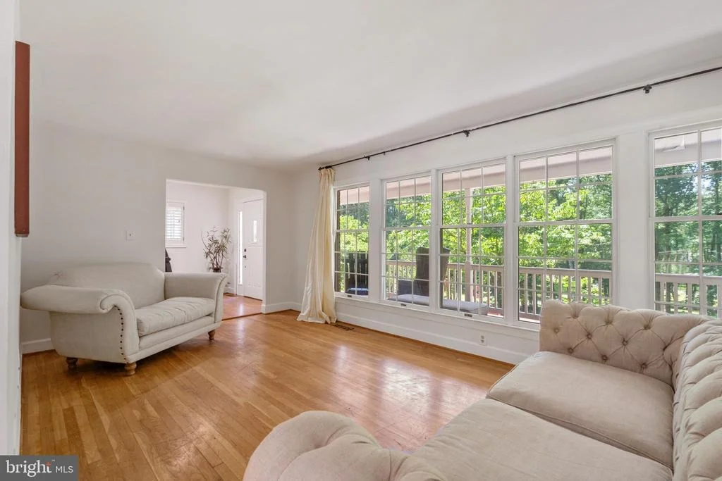 Photo of 10418 ADEL ROAD