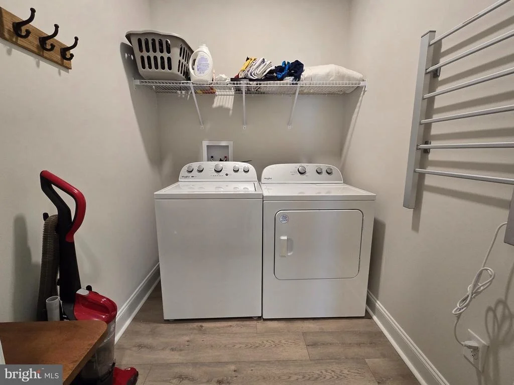 Photo of 33768 CATCHING COVE COURT
