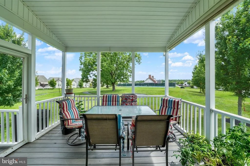 Photo of 535 STONEHAVEN DRIVE