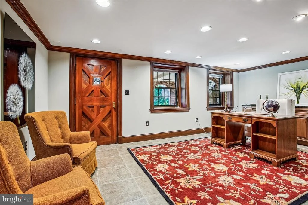 Photo of 4116 BEVERLY ROAD