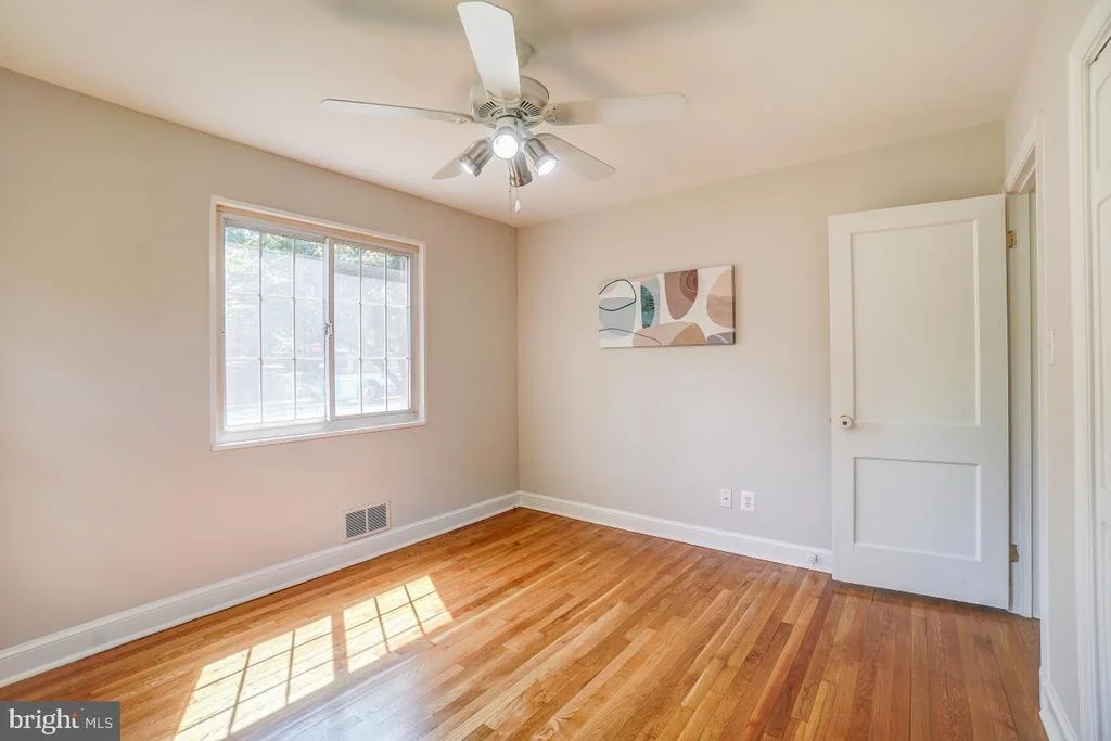 Photo of 10024 CEDAR LANE
