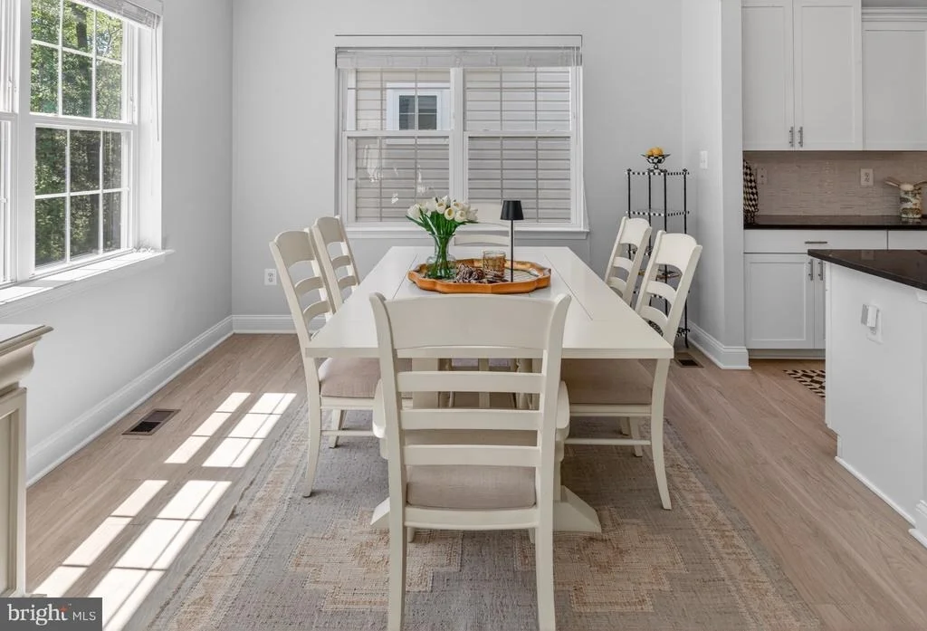 Photo of 18117 WEAVERS MILL LANE
