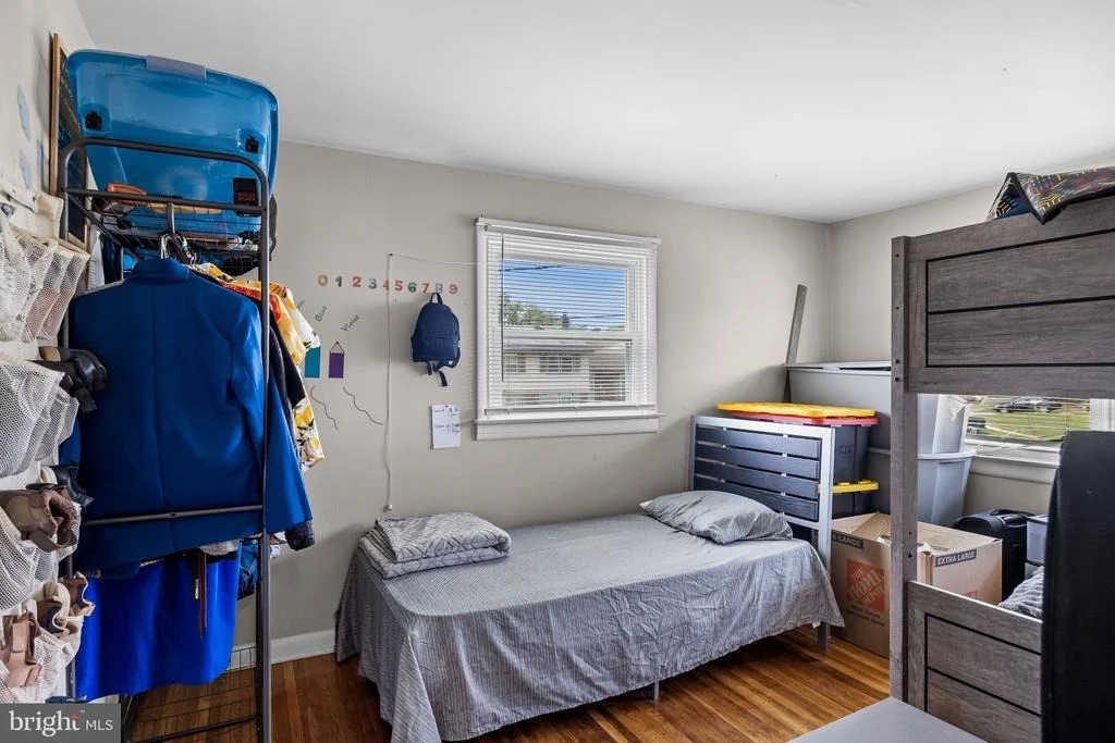 Photo of 200 HENDRICKSON
