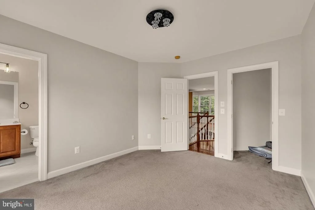 Photo of 3232 LOST POND COURT