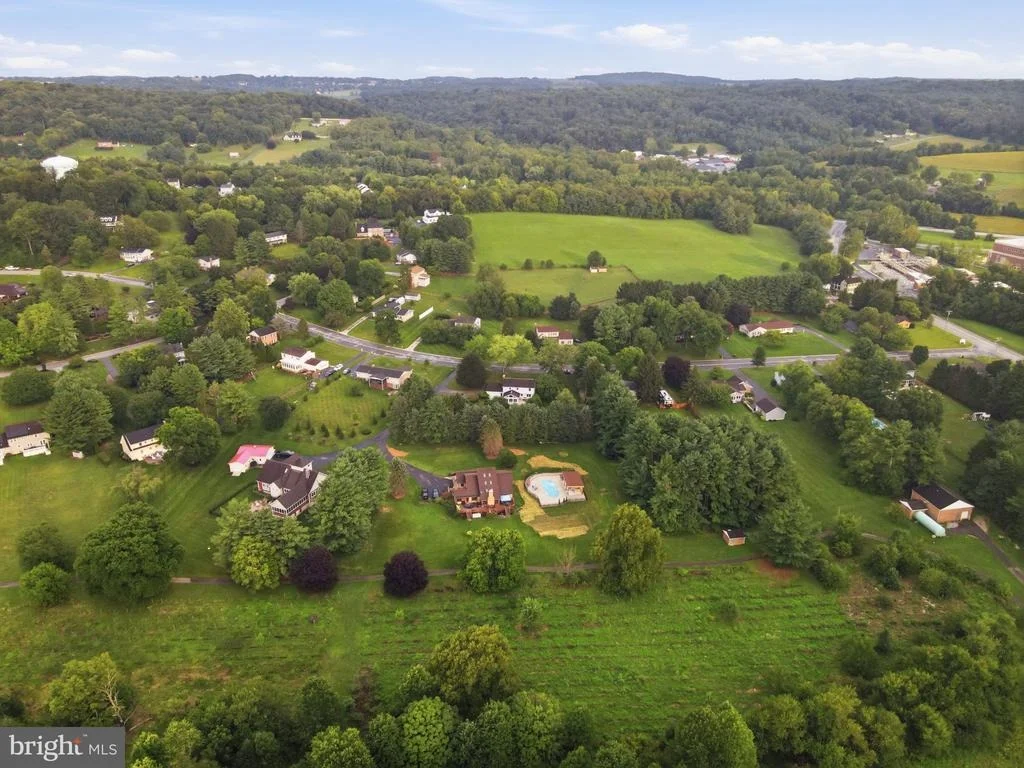Photo of 1190 LONG VALLEY ROAD