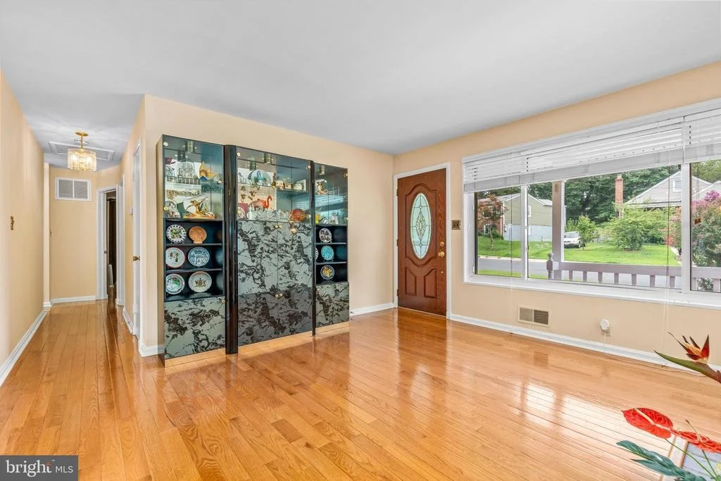 Photo of 12108 GRANDVIEW AVENUE