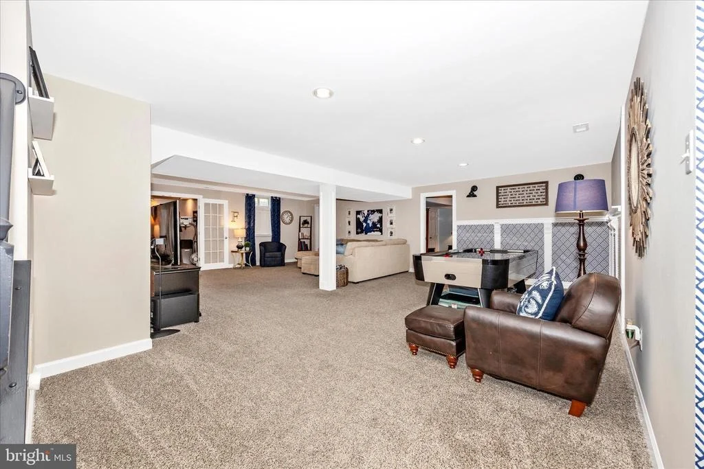 Photo of 6170 CHALLEDON CIRCLE