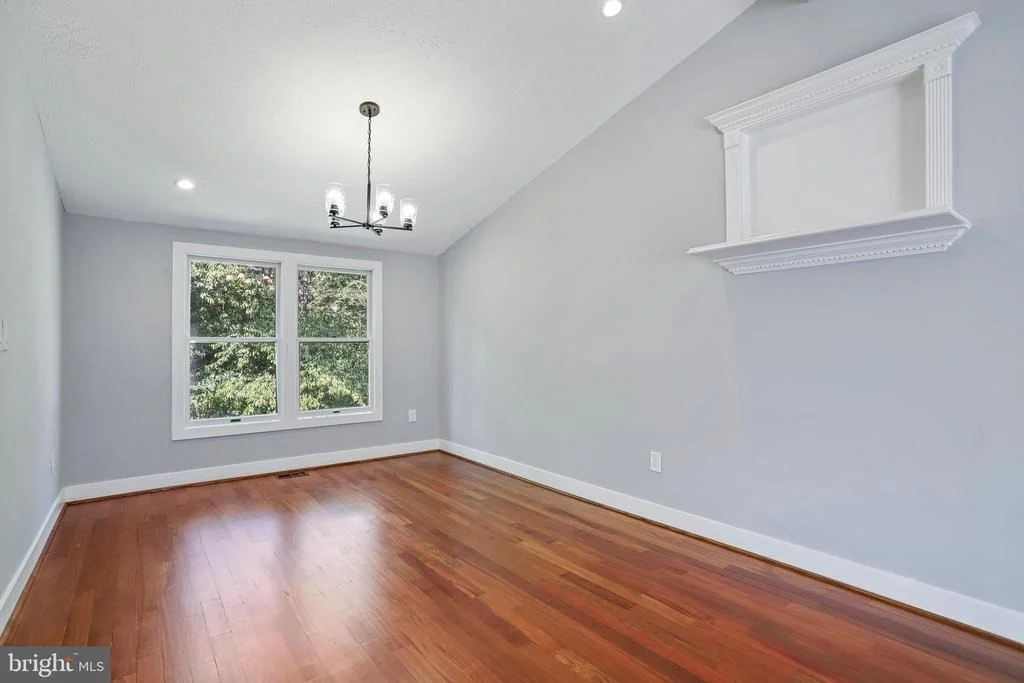 Photo of 3006 MEMORY LANE