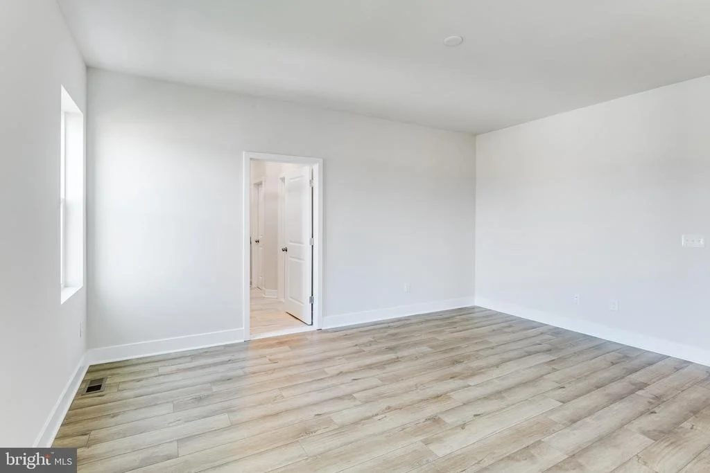Photo of 103 LANTERN LANE