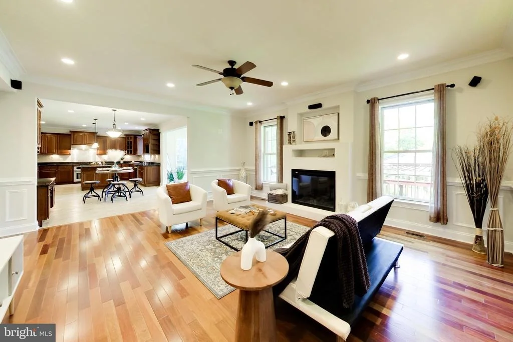 Photo of 6639 LOCUST WAY
