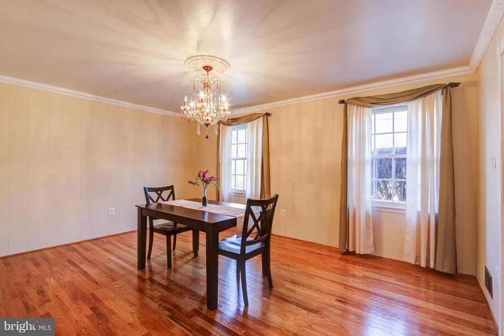 Photo of 416 LAMBERTON DRIVE