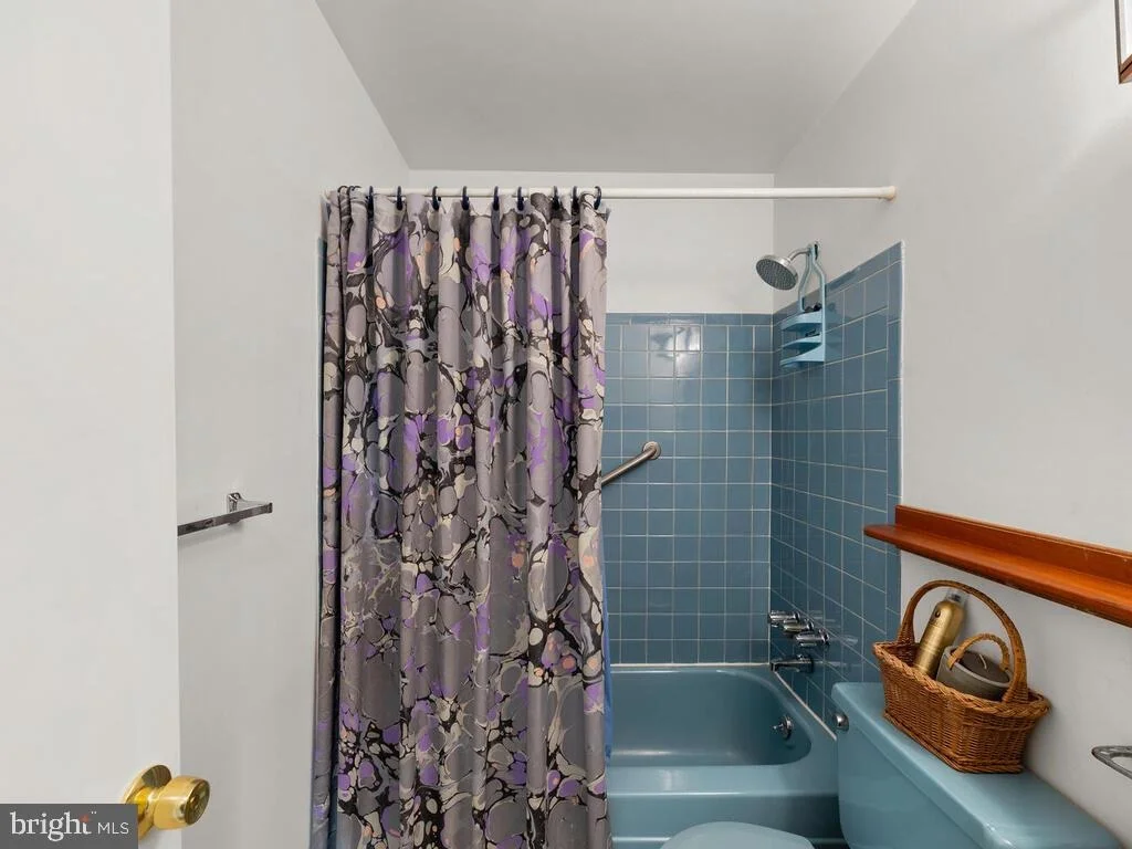 Photo of 5013 ELIOTS OAK ROAD