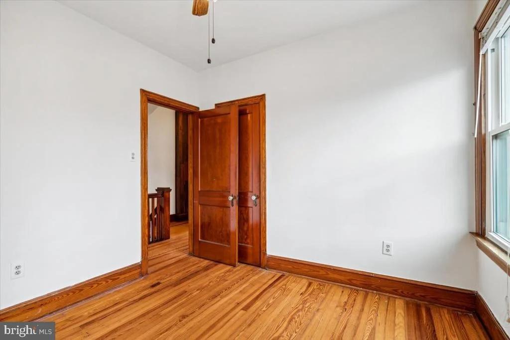 Photo of 1302 W 7TH STREET