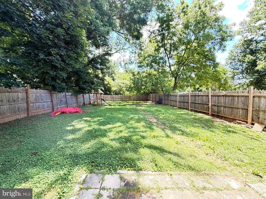 Photo of 3307 CHAPMAN ROAD