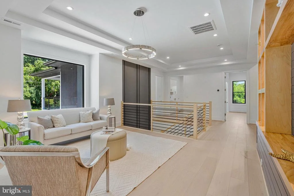 Photo of 1434 WAGGAMAN CIRCLE